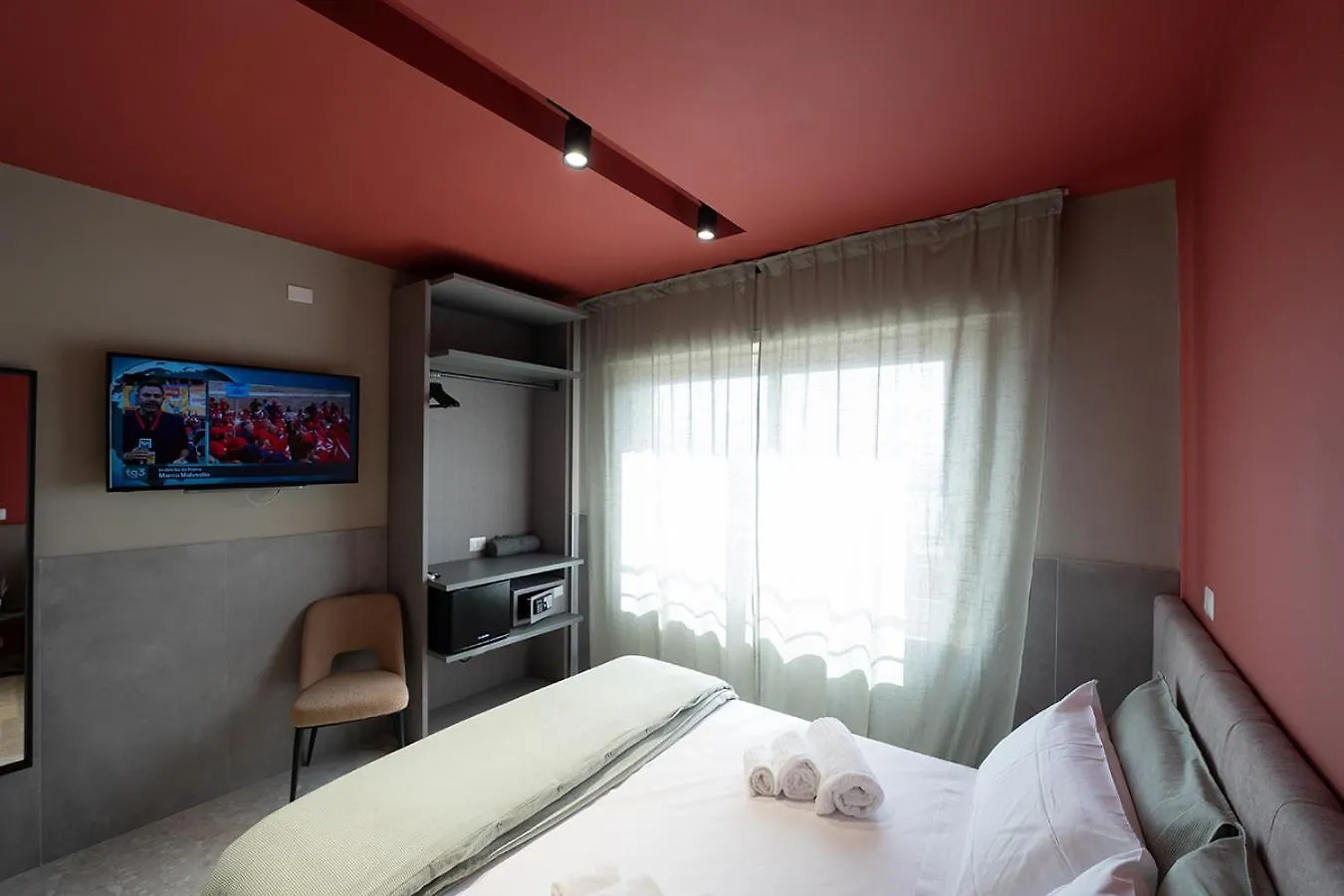 Mia Suites Porto Napoli Affittacamere