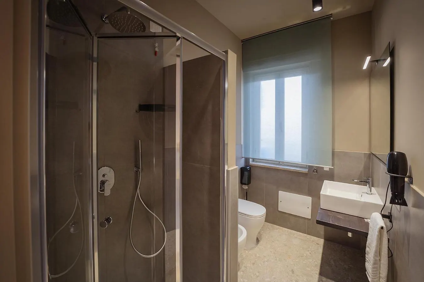 Affittacamere Mia Suites Porto Napoli