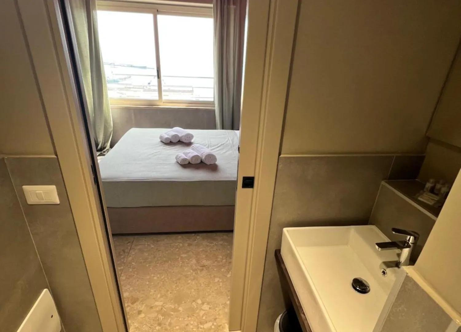 Mia Suites Porto Napoli Affittacamere