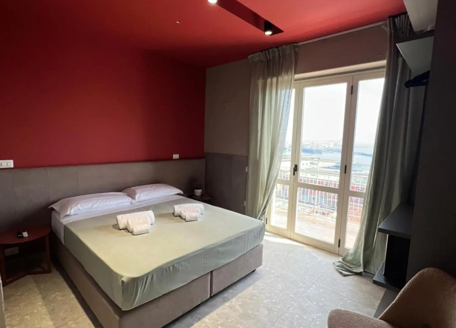 Mia Suites Porto Neapel 0*,  Italien