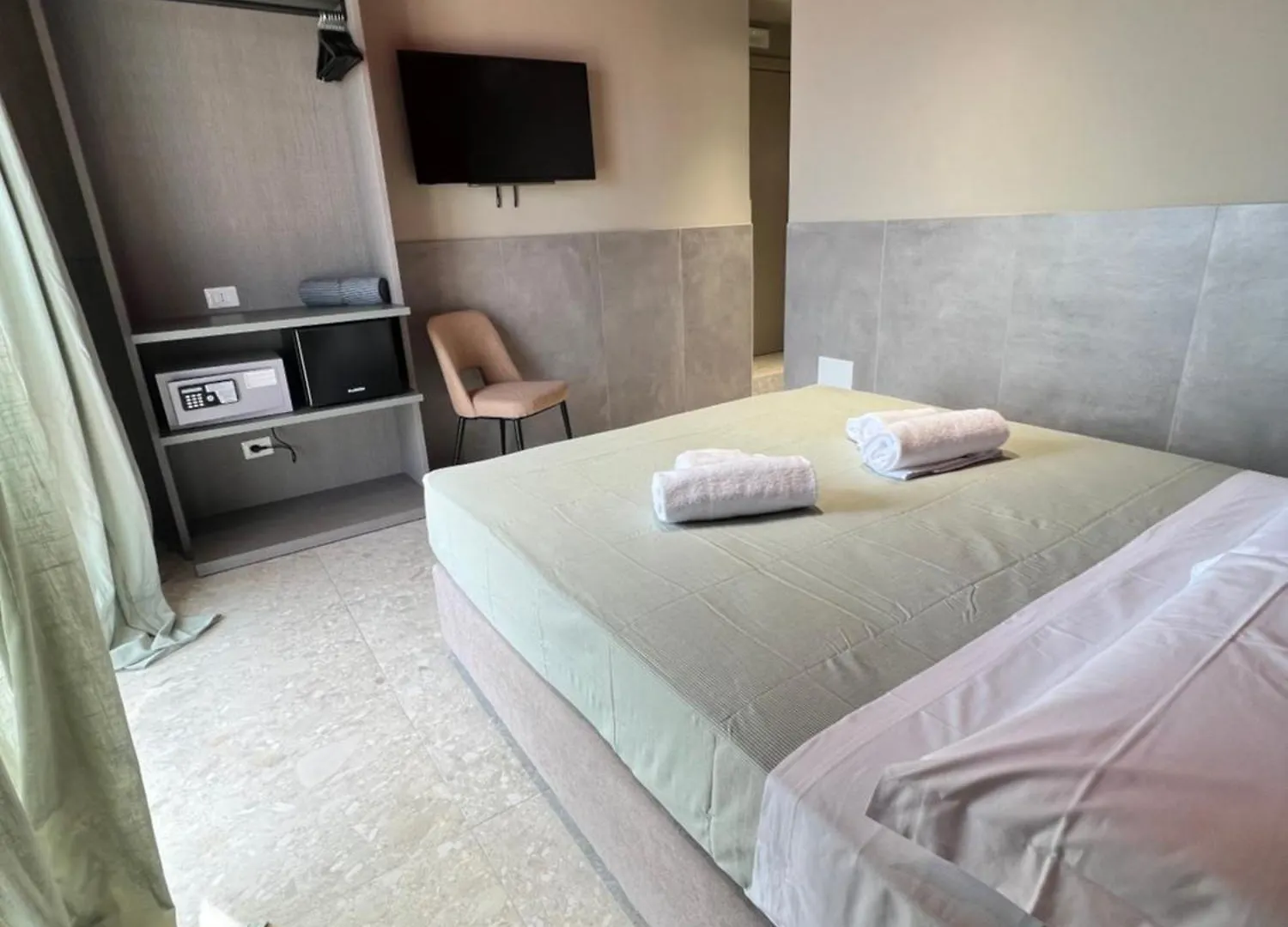 Mia Suites Porto Neapel 0*,
