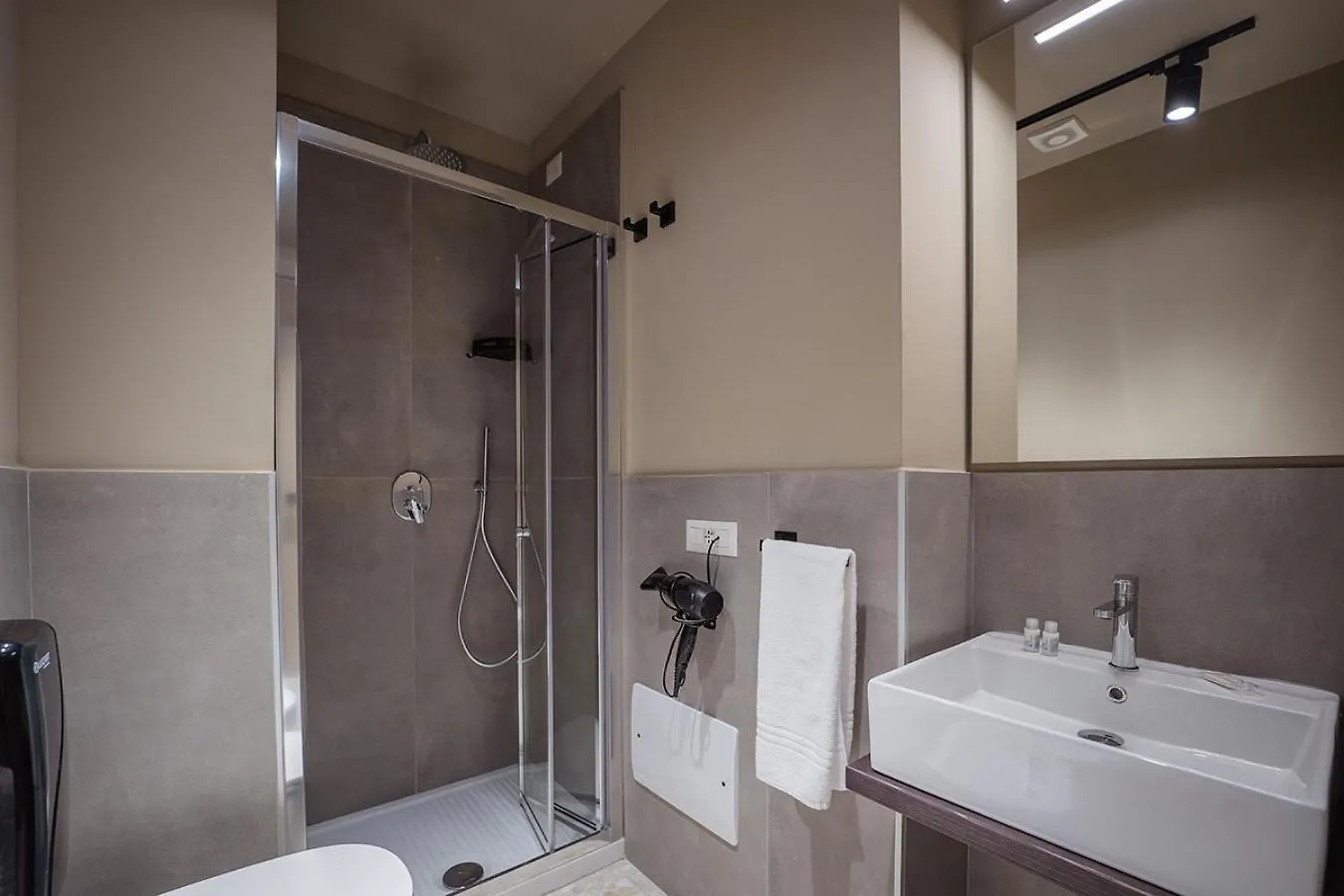 Mia Suites Porto Naples 0*,  Italy